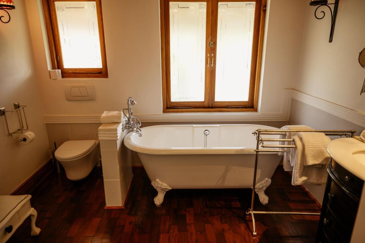 Amanzi Lodge Harare Ngoại thất bức ảnh